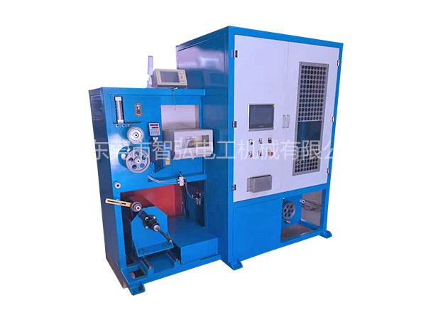 Machine à bandes à simple couche et double couche